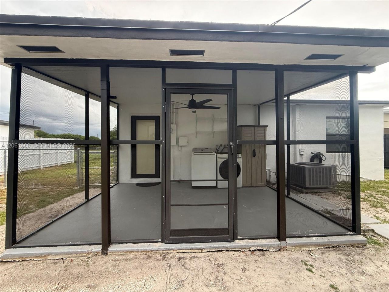 2520 NW 155th St, Miami Gardens, FL 33054 Photo