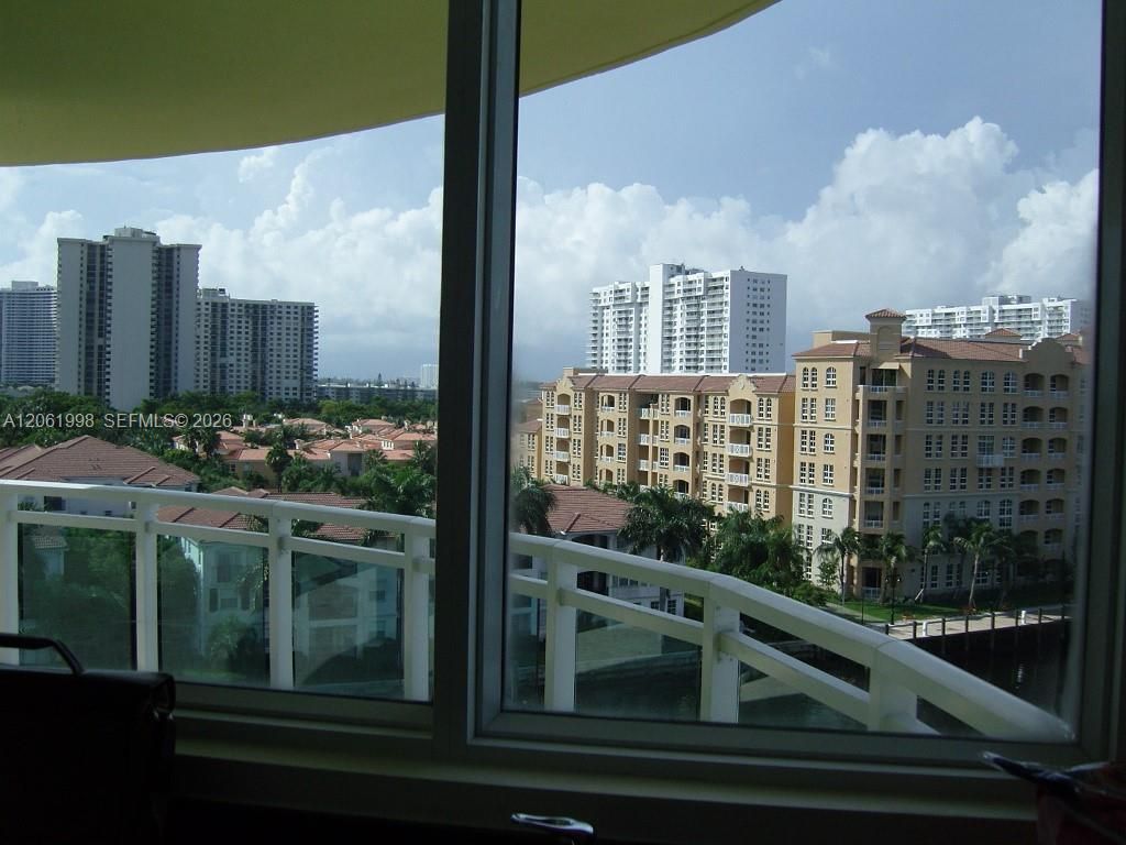3000 NE 188th St, Unit 603, Aventura, FL 33180 Photo