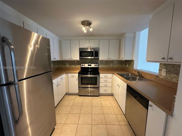 1250 S Miami Ave , Unit 1609, Miami, FL 33130
