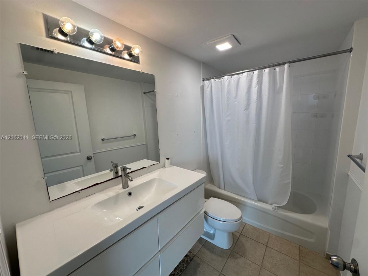 1250 S Miami Ave, Unit 1609, Miami, FL 33130 Photo