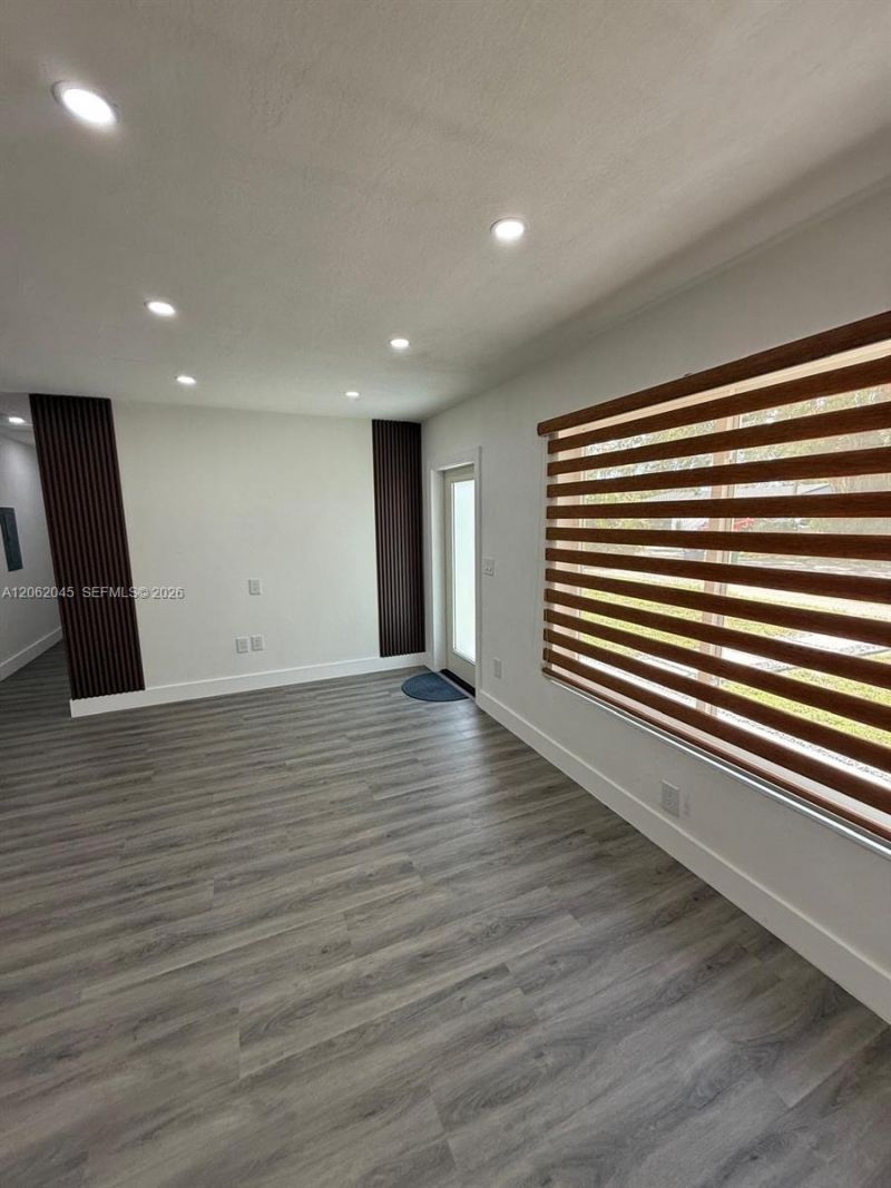 1251 NE 208th Ter , Miami, FL 33179 Photo