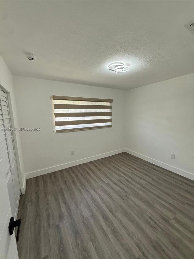 1251 NE 208th Ter , Miami, FL 33179 Photo