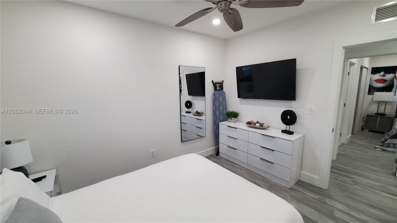 3021 SW 27th Ln, Unit 3031, Miami, FL 33133 Photo