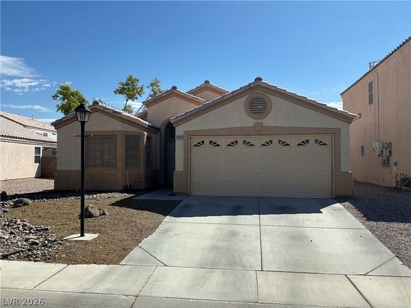 7642 Plunging Falls Drive , Las Vegas, NV 89131