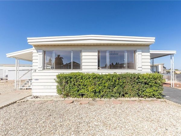 1701 S Thornburg, Unit 18, Santa Maria, CA 93458