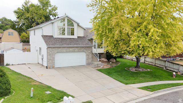6070 S 2225 W, Roy, UT 84067 Main Photo