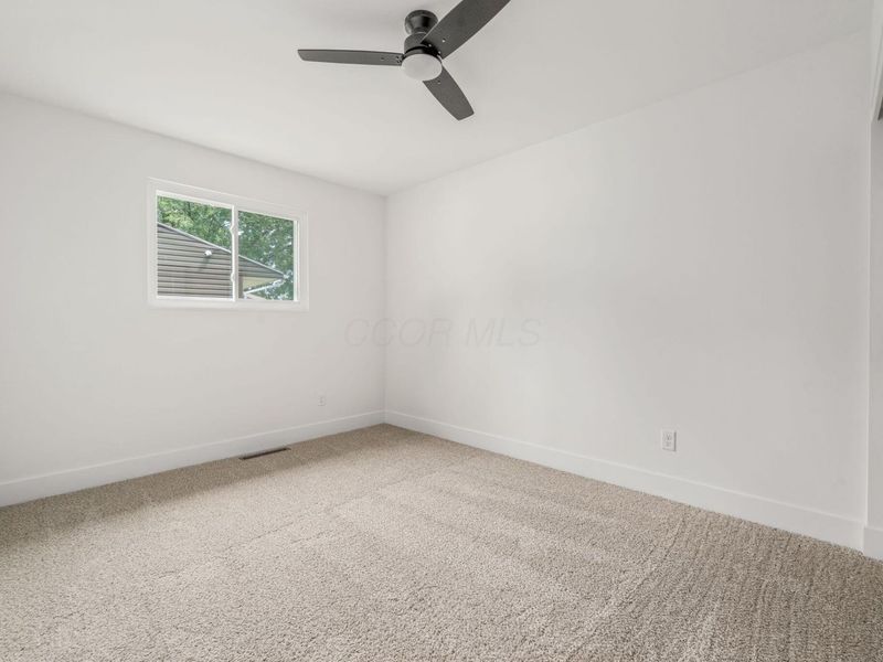 1600 Koebel Road, Columbus, OH 43207 Photo 18