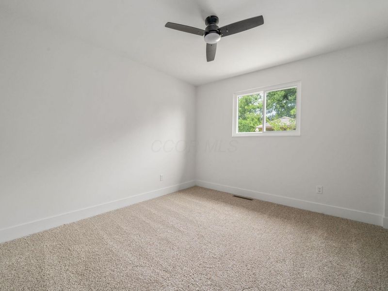 1600 Koebel Road, Columbus, OH 43207 Photo 22