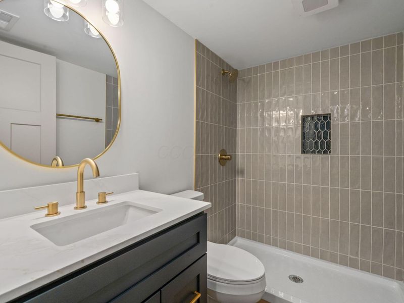 1600 Koebel Road, Columbus, OH 43207 Photo 35