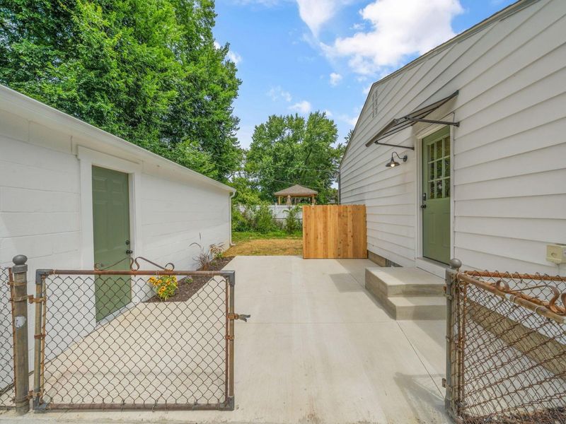 1600 Koebel Road, Columbus, OH 43207 Photo 41