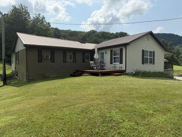 10833 Battlefield Memorial Highway, Berea, KY 40403