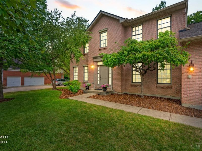 3175 Spalding Drive, Mason, OH 45040 Photo 2
