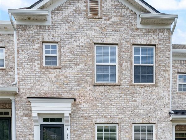 1016 Loxley Dr, Nashville, TN 37211