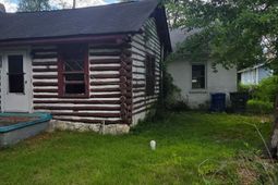 4713 James Street  photo 4