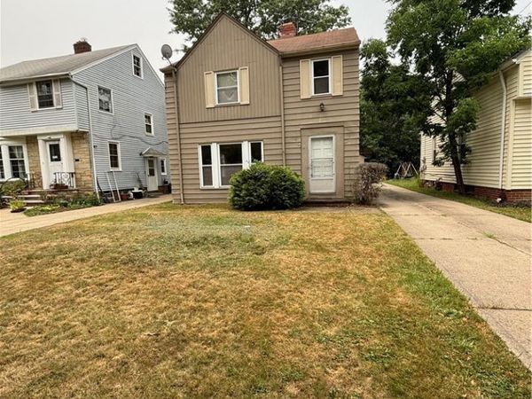 1920 Revere Road , Cleveland Heights, OH 44118