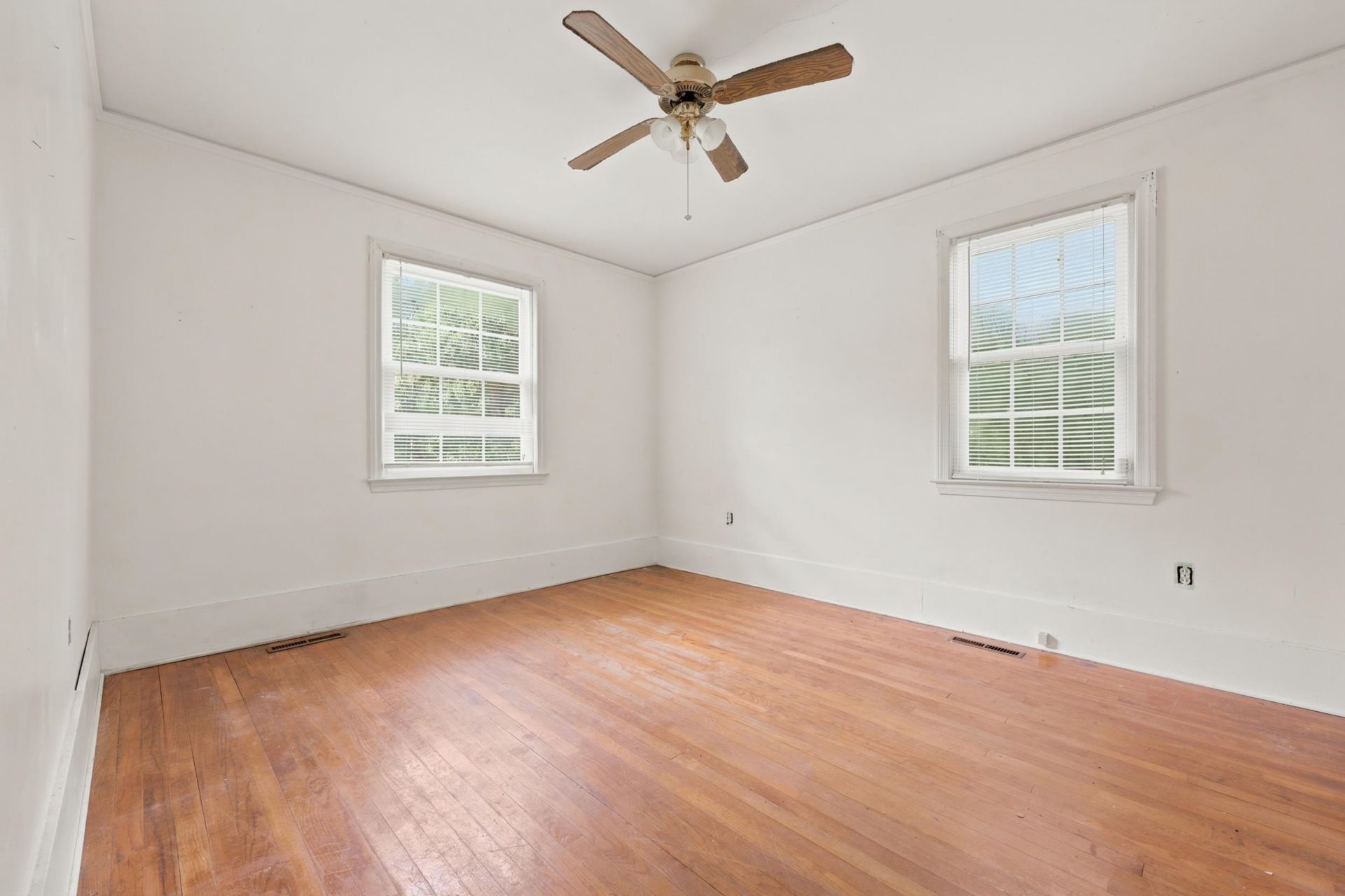 114 Brockington St.  Photo 16