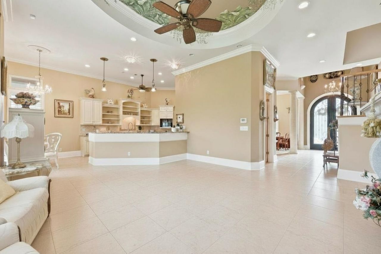 7444 Catena Ln. Photo 21