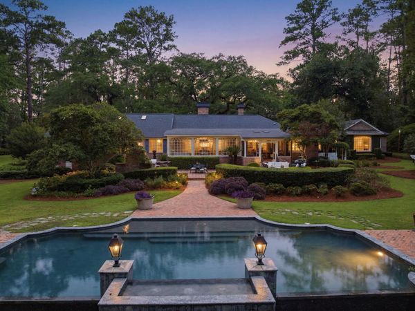 1410 Betton Road , Tallahassee, FL 32308