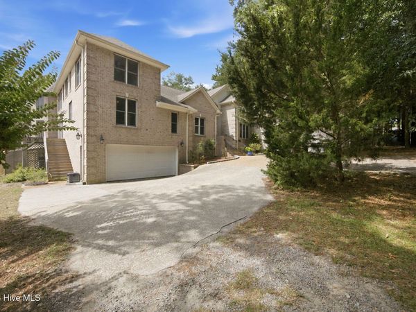 3256 Mullet Creek Place SE, Bolivia, NC 28422