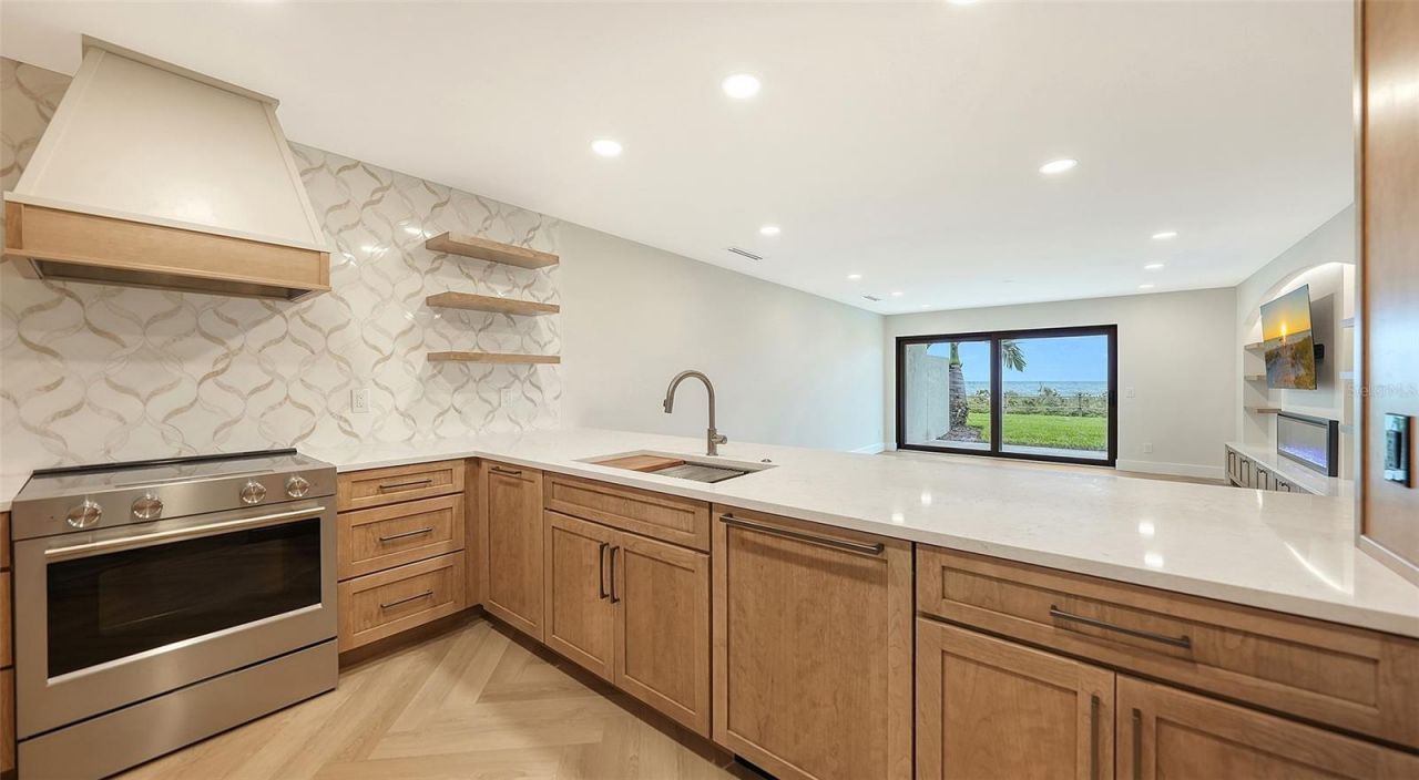2089 Gulf Of Mexico Drive, Unit G1-104, Longboat Key, FL 34228 Photo