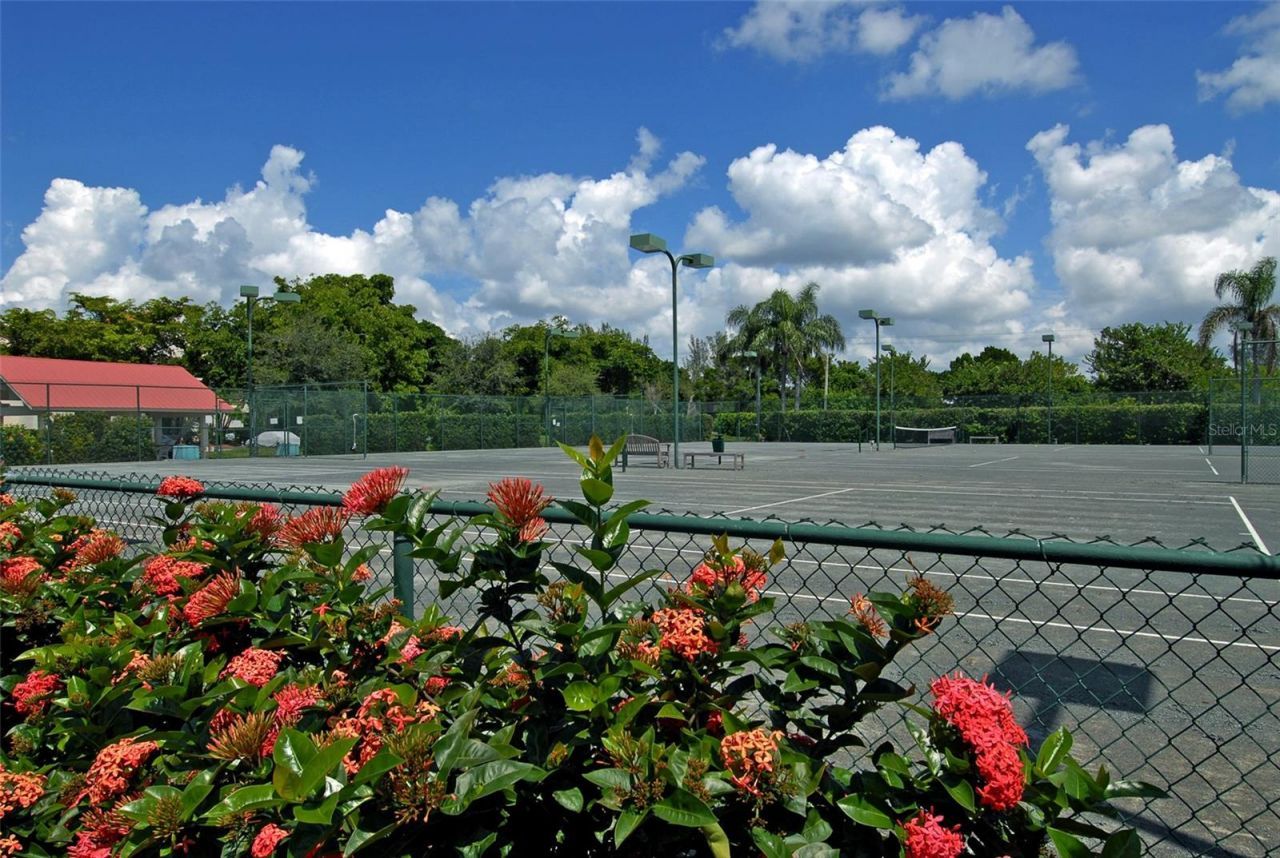 2089 Gulf Of Mexico Drive, Unit G1-104, Longboat Key, FL 34228 Photo
