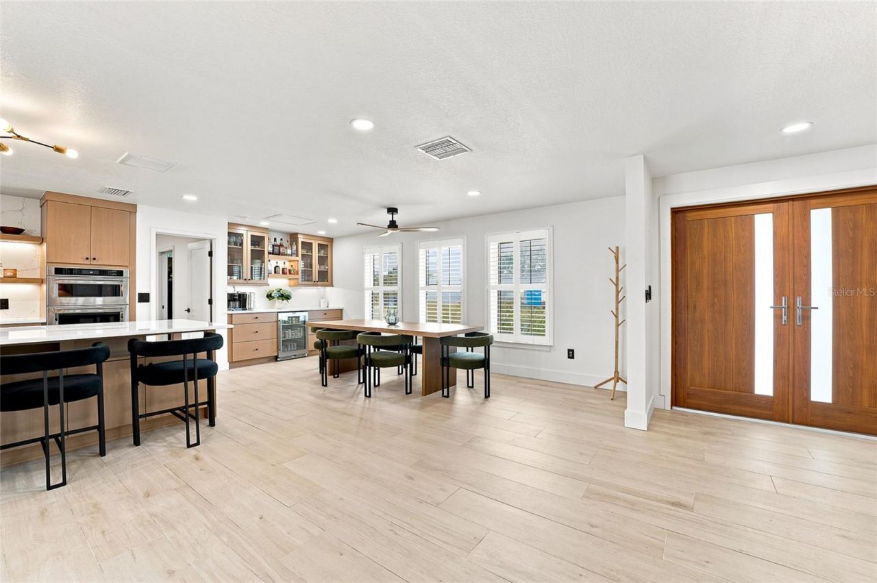 6241 Tanglewood Drive Ne, Saint Petersburg, FL 33702 Photo