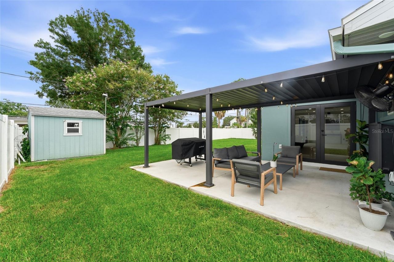 6241 Tanglewood Drive Ne, Saint Petersburg, FL 33702 Photo