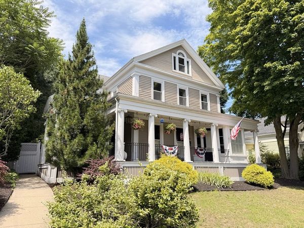 38 Salem St, Unit B, Reading, MA 01867