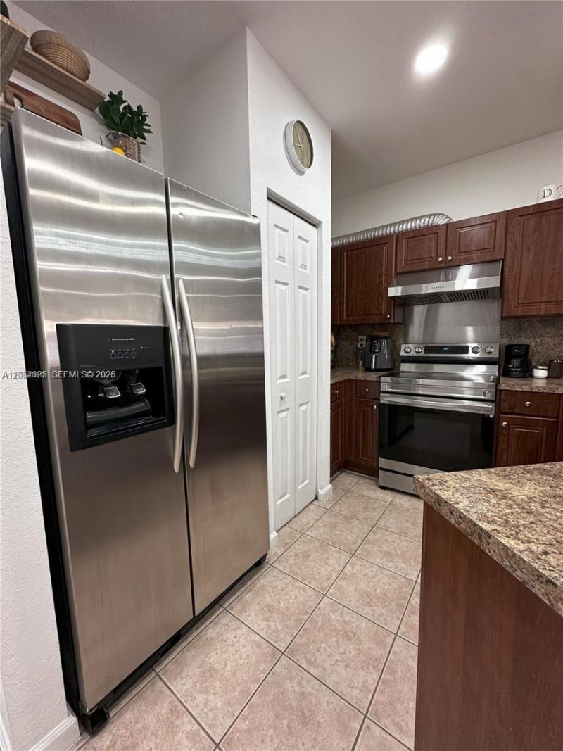 541 Princess Dr, Margate, FL 33068 Photo