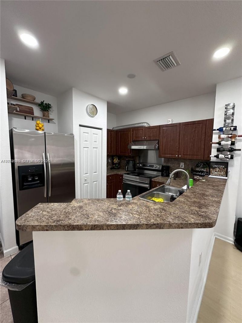 541 Princess Dr, Margate, FL 33068 Photo