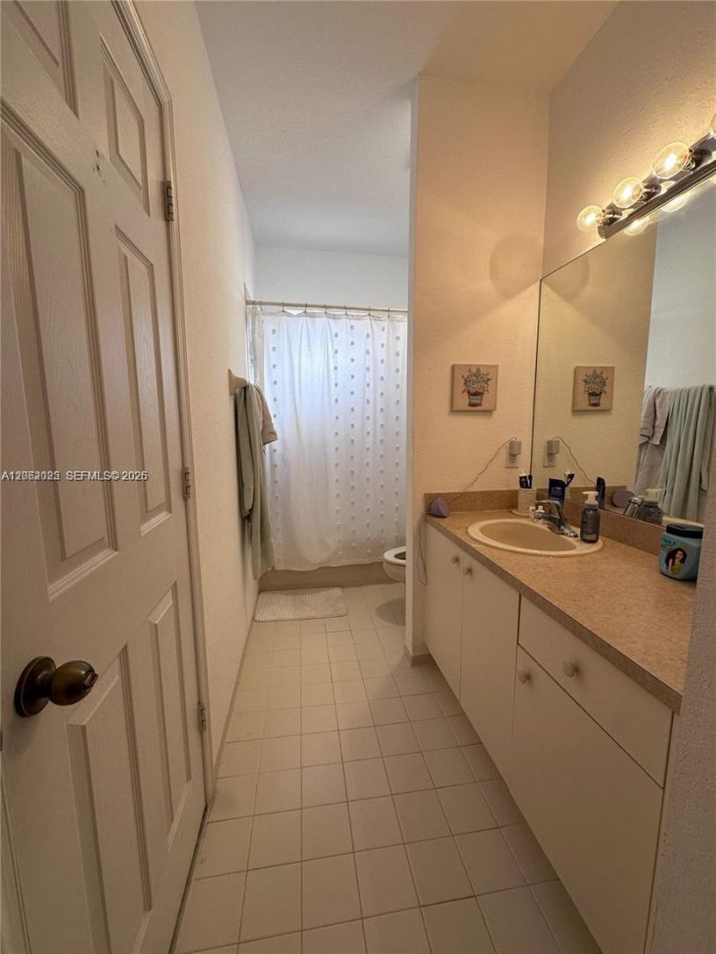 541 Princess Dr, Margate, FL 33068 Photo