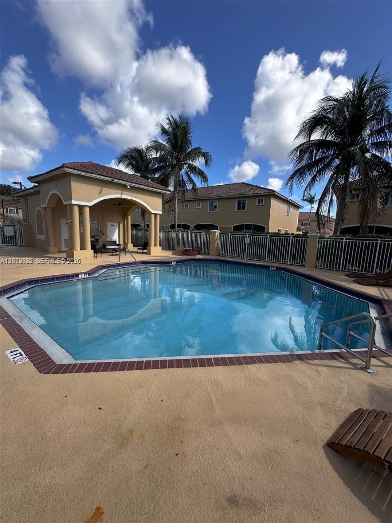 541 Princess Dr, Margate, FL 33068 Photo