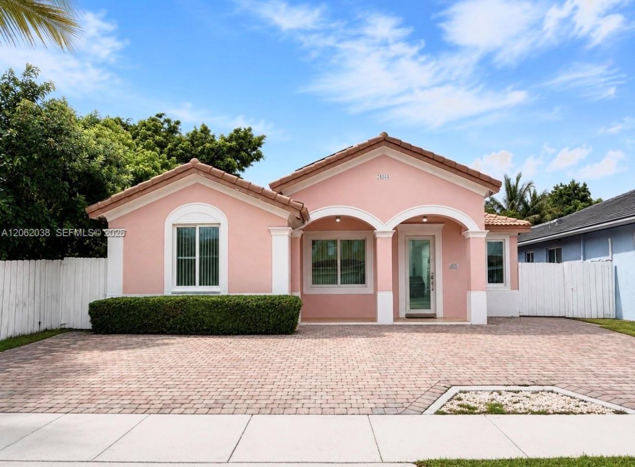 24044 SW 109th Path, Homestead, FL 33032 Photo