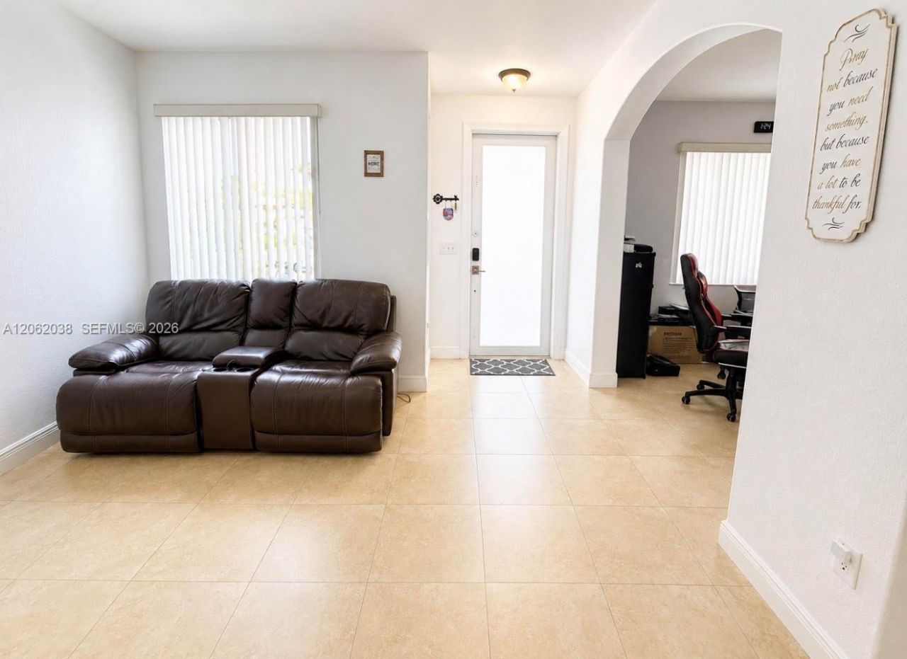 24044 SW 109th Path, Homestead, FL 33032 Photo