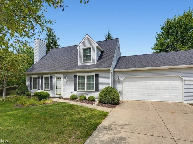 3517 E Prescott Circle, Cuyahoga Falls, OH 44223 Photo 2