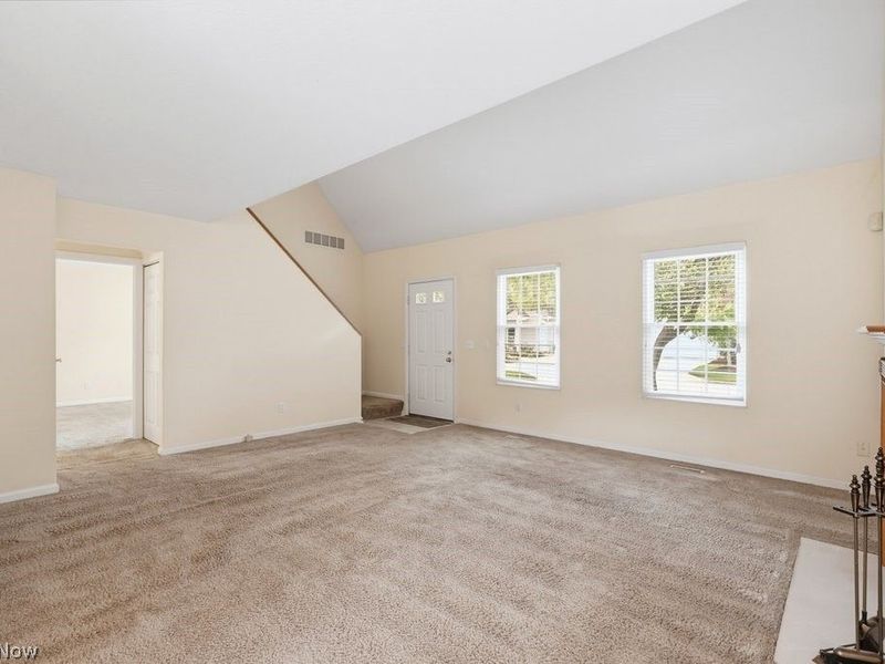 3517 E Prescott Circle, Cuyahoga Falls, OH 44223 Photo 9