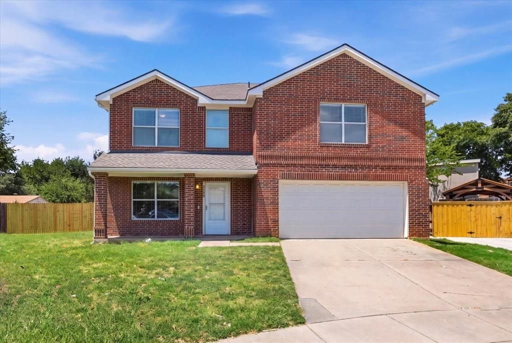 2728 Maegen Circle, Fort Worth, TX 76112 Main Photo
