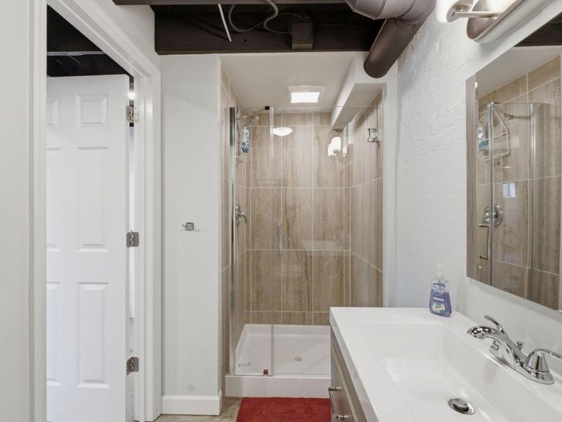 3720 N High Street , Columbus, OH 43214 Photo 41