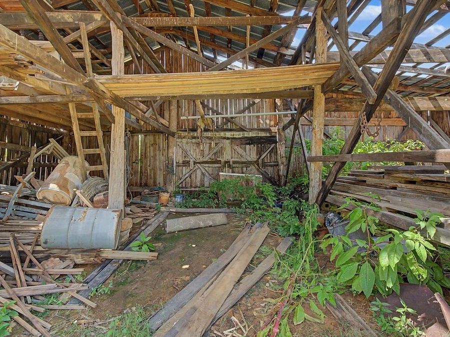 Property Image 38