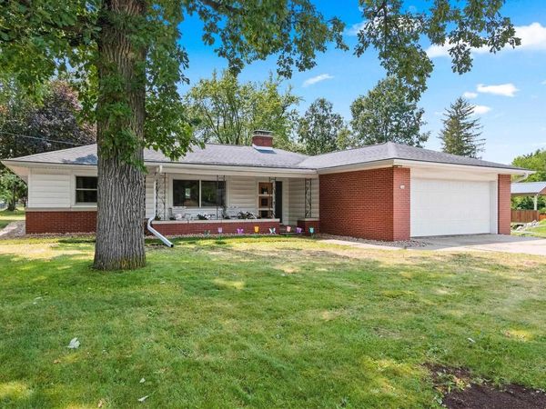 244 E PULASKI STREET, Pulaski, WI 54162