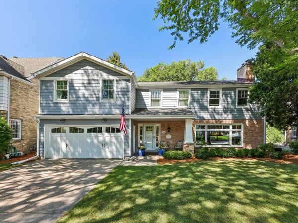 5109 N Woodburn STREET, Whitefish Bay, WI 53217