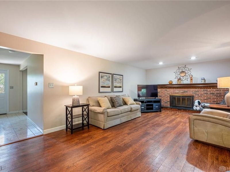 1165 Kentshire Drive, Centerville, OH 45459 Photo 12