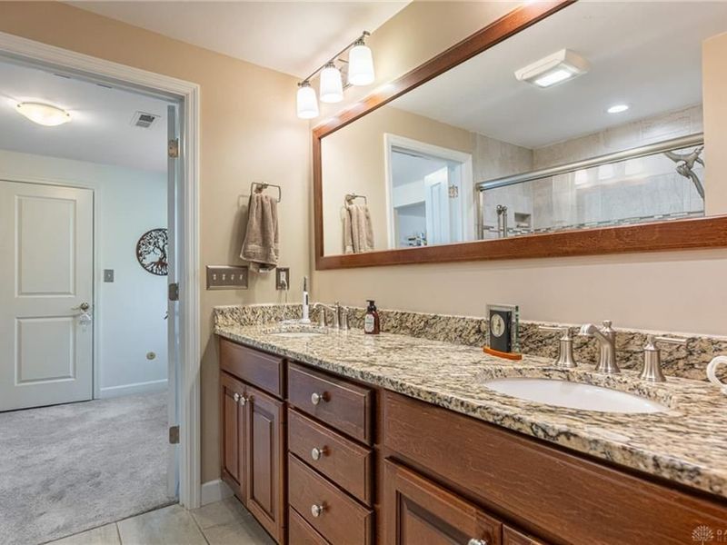 1165 Kentshire Drive, Centerville, OH 45459 Photo 23