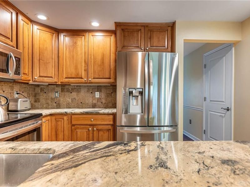 1165 Kentshire Drive, Centerville, OH 45459 Photo 9