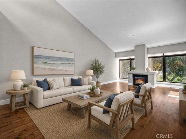 200 Paris Lane, Unit 304, Newport Beach, CA 92663
