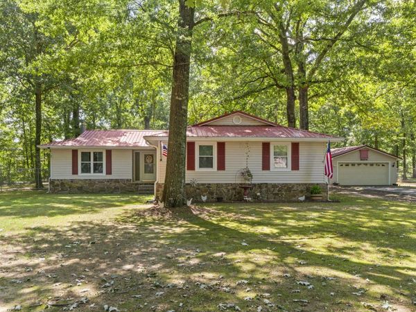 8604 Yellow Oak Drive, Jacksonville, AR 72076