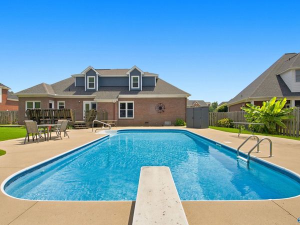 106 Coatbridge Lane, Madison, AL 35758
