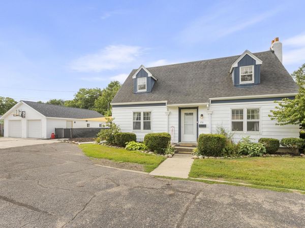 20 N 27th Street N, Battle Creek, MI 49015