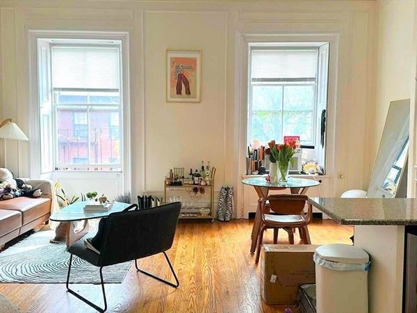 107 Beacon, Unit 6, Boston, MA 02116