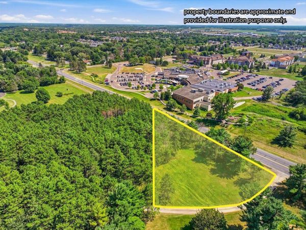 TBD Lot 1 W Fourth Street , New Richmond, WI 54017